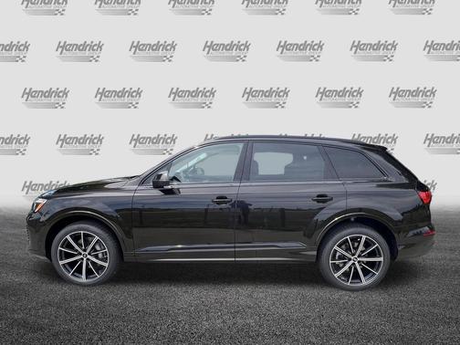 Tamarind Brown Metallic 2026 Audi Q7 45 Premium Plus