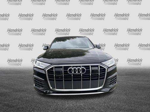 Mythos Black Metallic 2023 Audi Q7 45 Premium Plus