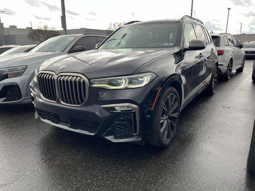 2021 BMW X7 M50i