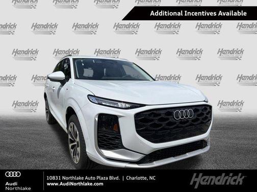 Glacier White Metallic 2026 Audi Q3 TFSI quattro S tronic