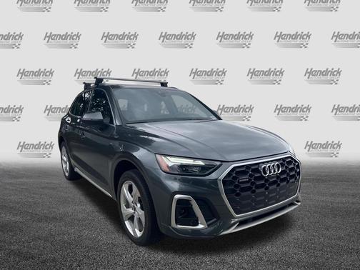 Daytona Gray Pearl Effect 2022 Audi Q5 45 S line Premium Plus