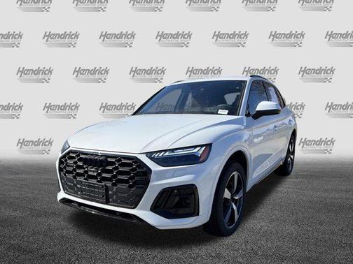 2024 Audi Q5 45 S line Prestige