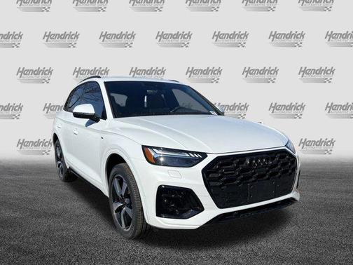 2024 Audi Q5 45 S line Prestige