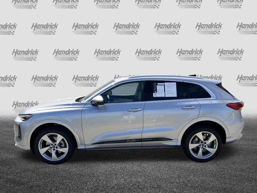 2025 Audi Q5 Premium Plus TFSI quattro S tronic