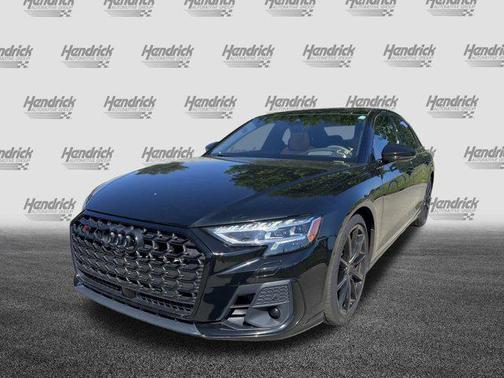 Mythos Black Metallic 2023 Audi S8 4.0T