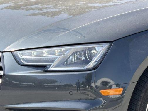 2019 Audi A4 40 Titanium Premium