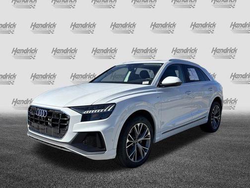 2023 Audi Q8 55 Premium Plus