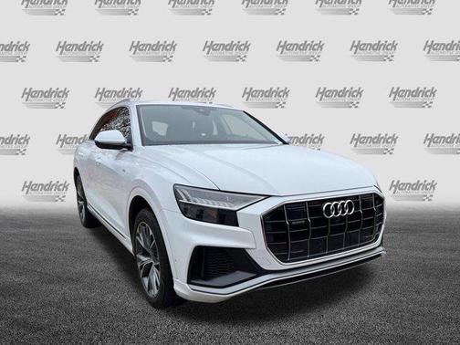 2023 Audi Q8 55 Premium Plus