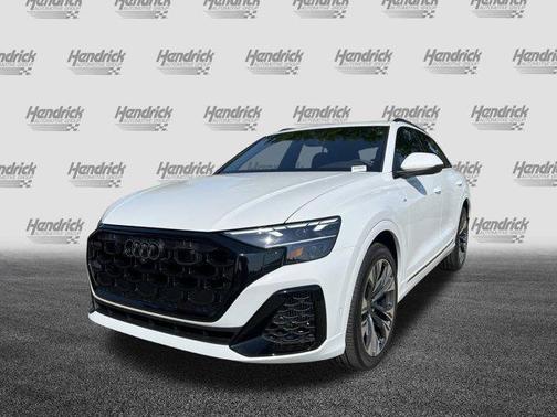 Glacier White Metallic 2026 Audi Q8 55 Premium Plus