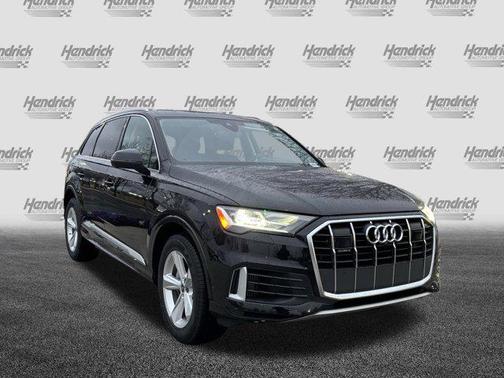 2023 Audi Q7 55 Premium