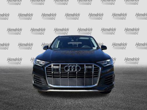 2023 Audi Q7 55 Premium