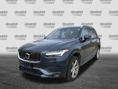 2021 Volvo XC90 T6 Momentum