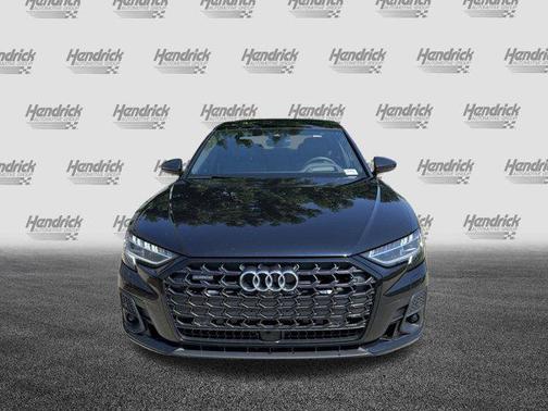 2025 Audi A8 L 55 TFSI quattro Tiptronic