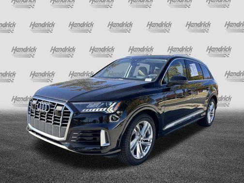 2023 Audi Q7 55 Prestige