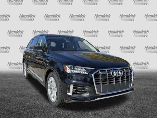 2023 Audi Q7 55 Prestige