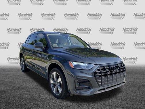 2024 Audi Q5 40 Premium Plus