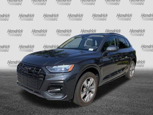 2024 Audi Q5 40 Premium Plus