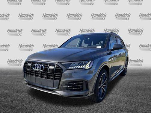 2021 Audi Q7 55 Premium Plus