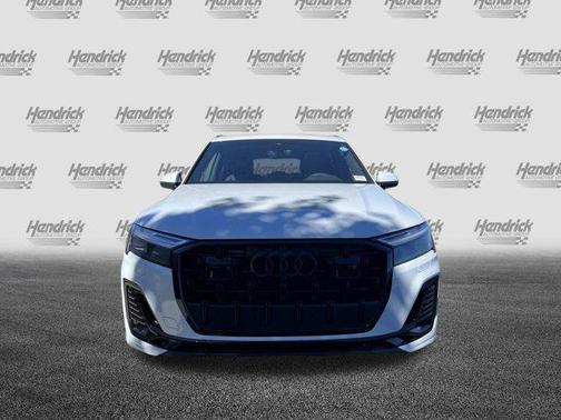 2026 Audi Q7 55 Premium Plus