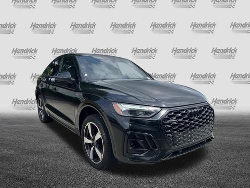 Mythos Black Metallic 2024 Audi Q5 45 S line Premium Plus
