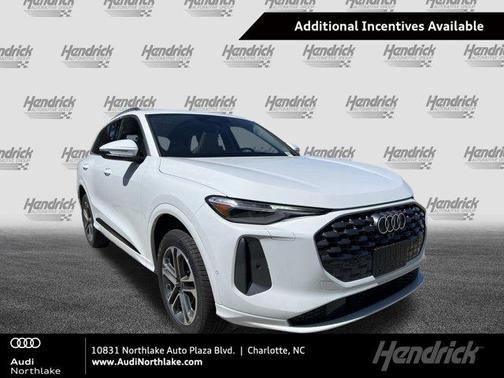 Glacier White Metallic 2026 Audi Q5 Premium Plus TFSI quattro S tronic
