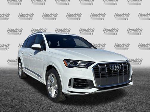 2023 Audi Q7 55 Premium Plus