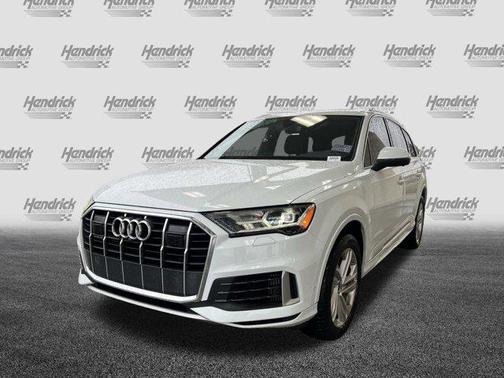 2023 Audi Q7 55 Premium Plus