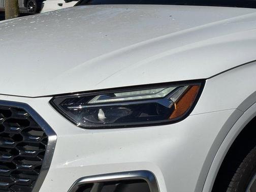2024 Audi Q5 45 S line Premium