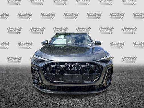 Daytona Gray Metallic 2026 Audi Q5 Prestige TFSI quattro S tronic