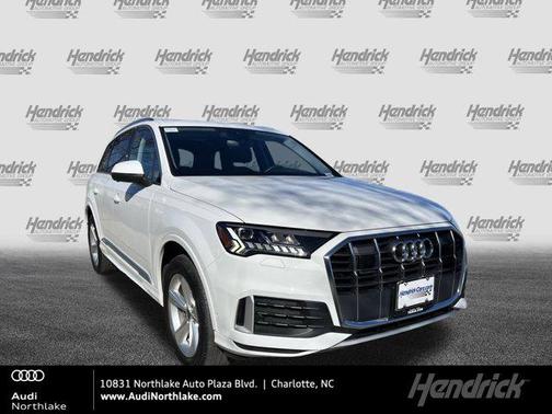 2023 Audi Q7 45 Premium Plus