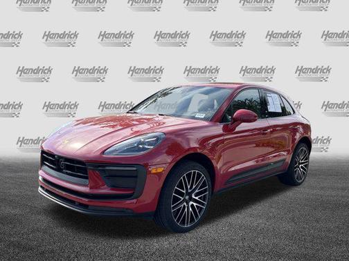 2024 Porsche Macan AWD