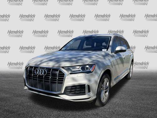 2021 Audi Q7 45 Premium Plus