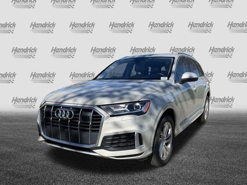 2021 Audi Q7 45 Premium Plus