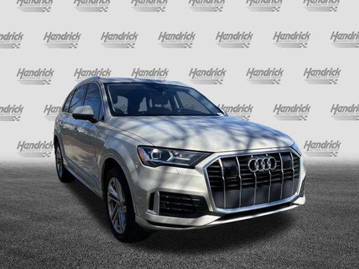 2021 Audi Q7 45 Premium Plus