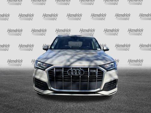 2021 Audi Q7 45 Premium Plus
