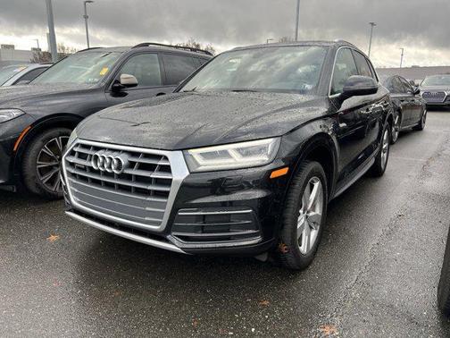 2018 Audi Q5 2.0T Premium Plus