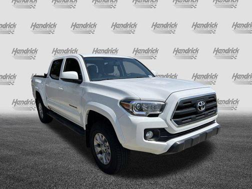 2017 Toyota Tacoma SR5