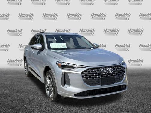 Florett Silver Metallic 2026 Audi Q5 Premium TFSI quattro S tronic