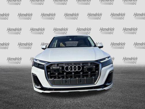 2026 Audi Q7 55 Premium Plus