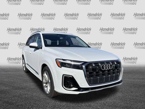 2026 Audi Q7 55 Premium Plus