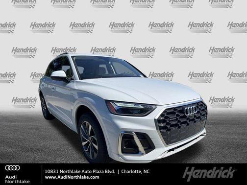 Glacier White Metallic 2023 Audi Q5 45 S line Premium Plus