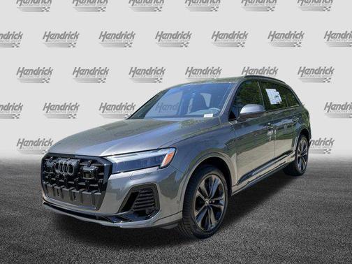 2025 Audi Q7 55 Premium Plus