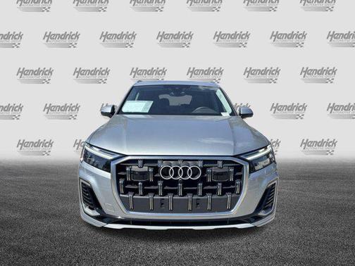 2025 Audi Q7 55 Premium Plus