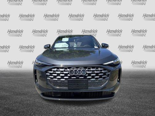 Tambora Gray Metallic 2026 Audi Q5 Premium Plus TFSI quattro S tronic