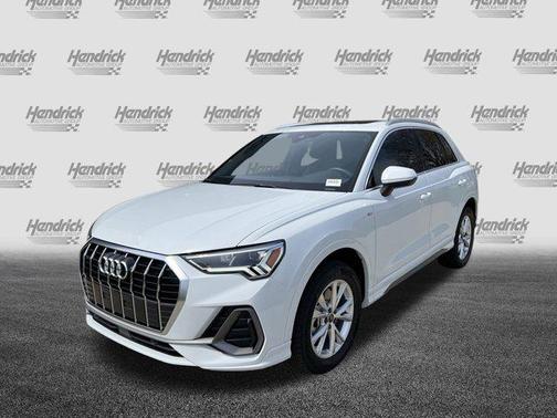 2024 Audi Q3 Premium 45 TFSI S line quattro Tiptronic