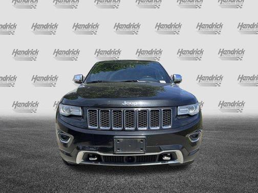 Brilliant Black Crystal Pearlcoat 2014 Jeep Grand Cherokee Overland