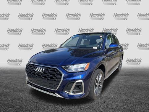 Navarra Blue Metallic 2023 Audi Q5 45 S line Premium Plus