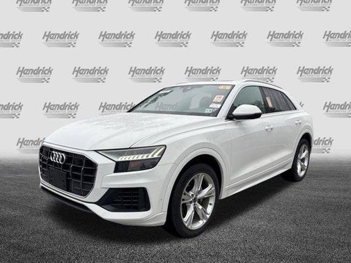 2023 Audi Q8 55 Premium Plus