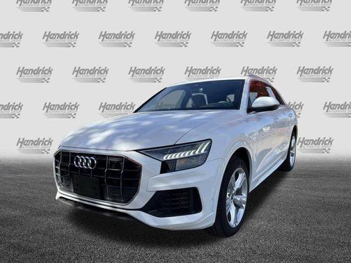 2023 Audi Q8 55 Premium Plus