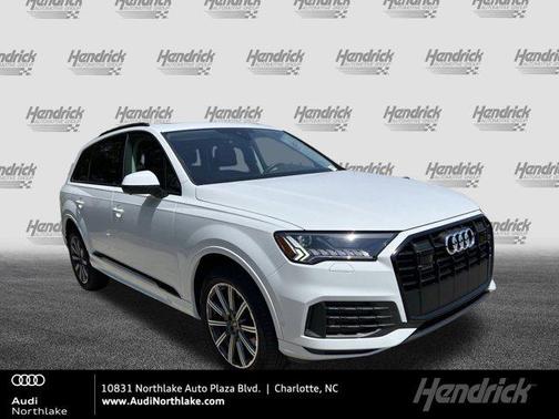 2024 Audi Q7 45 Premium Plus